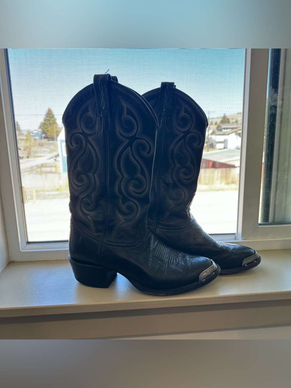 Vintage Tony Lama Made in the USA Leather Soled Cowboy Boots